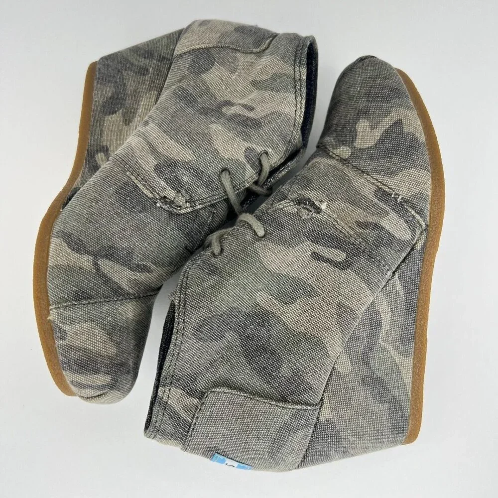 Toms Womens 380513 Camo Washed Desert Canvas Wedge Lace Up Size 5W Bootie